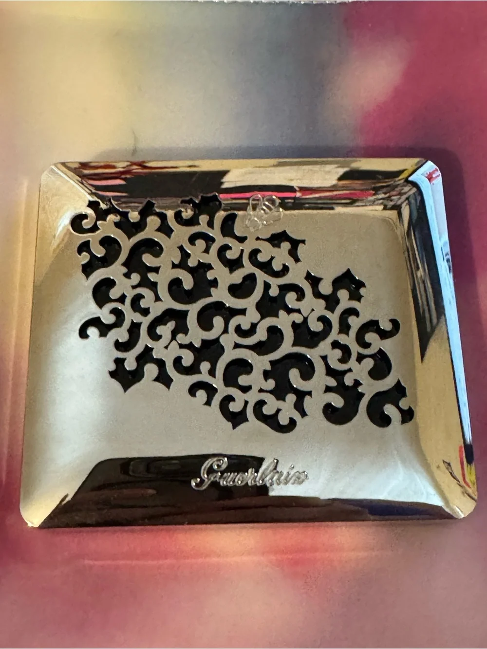 GUERLAIN gorgeous neutral